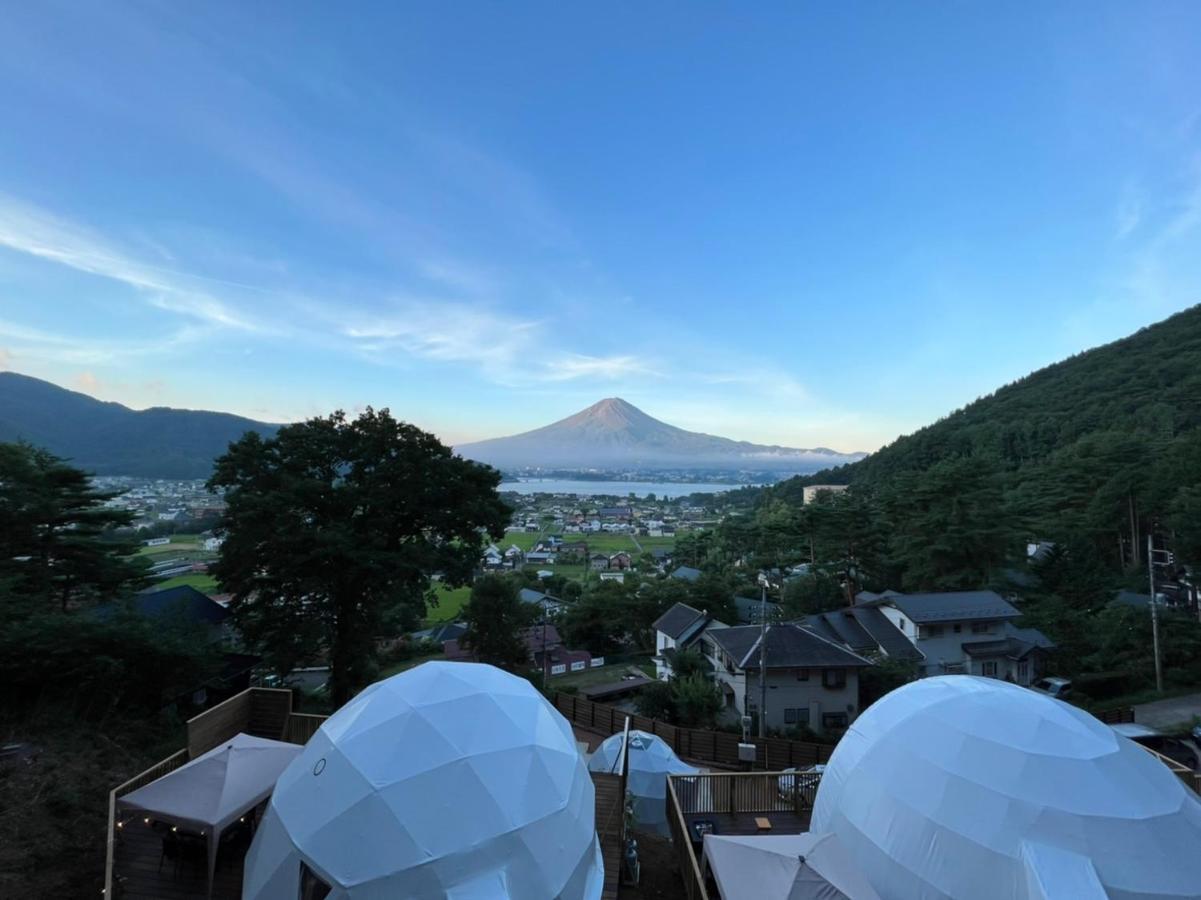 Hotel Mt.Fujiグランピングテラス　嶺乃華 Fujikawaguchiko Esterno foto