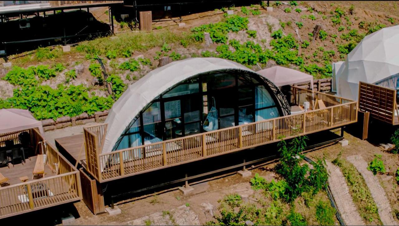 Hotel Mt.Fujiグランピングテラス　嶺乃華 Fujikawaguchiko Esterno foto