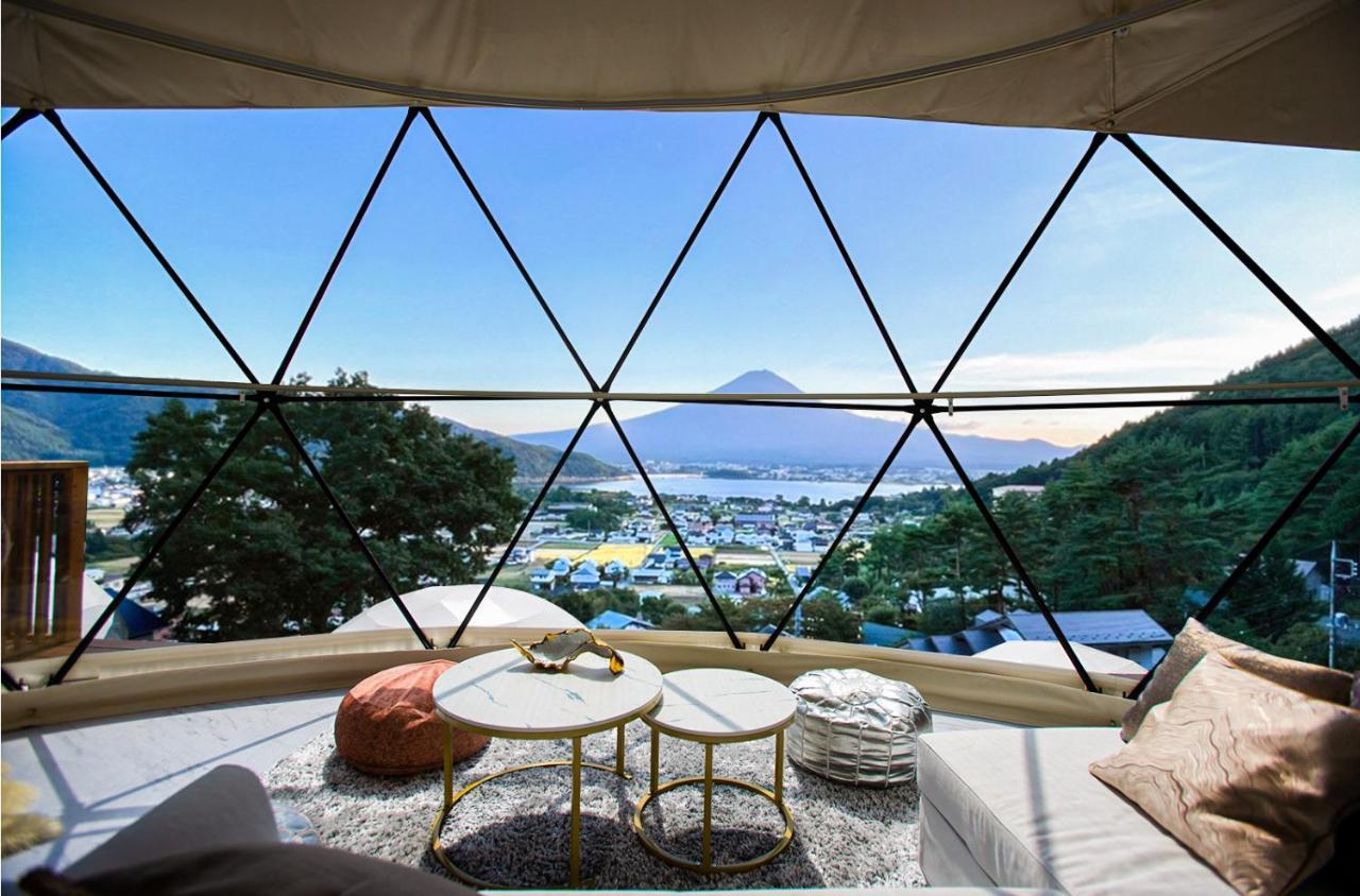 Hotel Mt.Fujiグランピングテラス　嶺乃華 Fujikawaguchiko Esterno foto